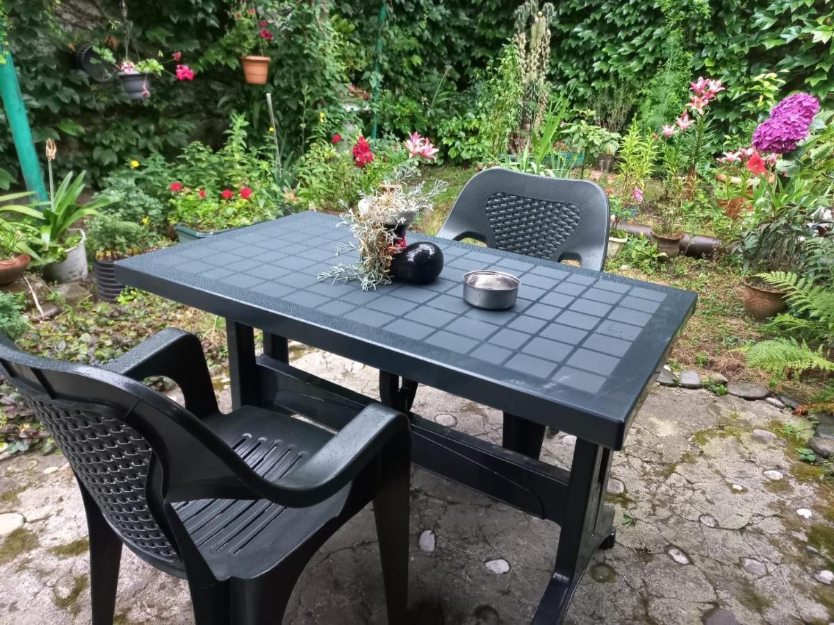 Batumi Apartment With Terrace Εξωτερικό φωτογραφία